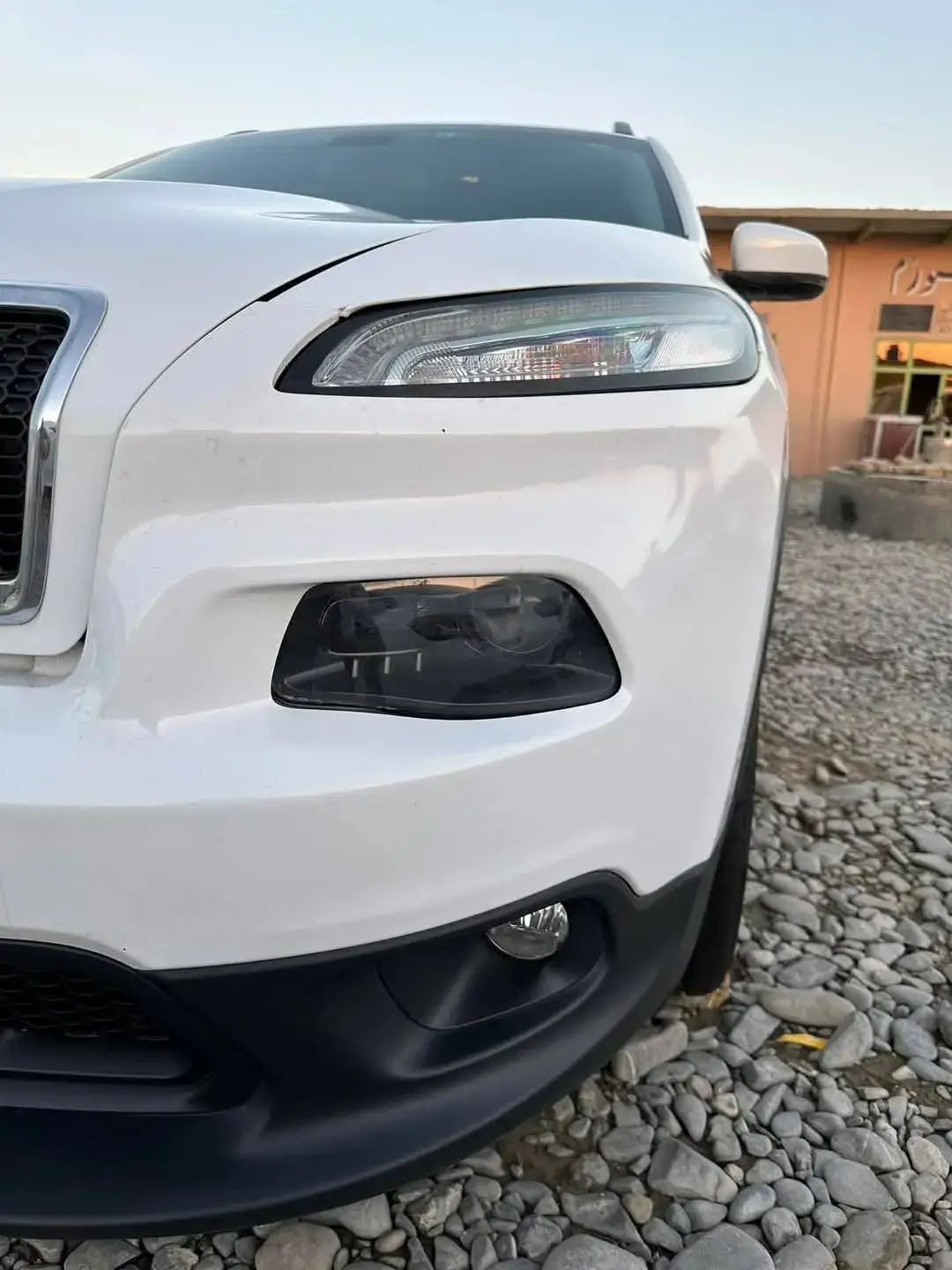 Al Amarat Ncp Cars  #Faltu_log_door_rahy Cheroke jeep Model 2016 Full fresh car B2B car in total genuine condition  Delivery available all over pakistan  For booking and details contact us on#کندهار 