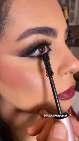 #makeuptutorial #makeupartist #ottawamakeupartist #ottawaweddings #makeup #makeupartist 