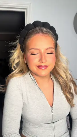 love my job so much🌟🌟🌟 #makeup #makeupartist #essexmakeupartist #mua #softglam #prom #promtrial #prommakeup #promglam 