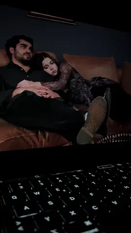 #feritkorhan #seyrankorhan #seyranferit #feritseyran #seyfer #afrasaraçoğlu #mertramazandemir #yalicapkini #dizi #afram #fyppp #beniöneçıkart #kesfet #kesfetteyiz #turkishdizi #turkishseries #turkishdrama #dizikesitleri #enemiestolovers #yalicapkini 