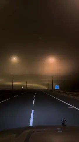 ‏ومادرى ان حبه عن العالم تعدا..#مهدي_بن_باصم 