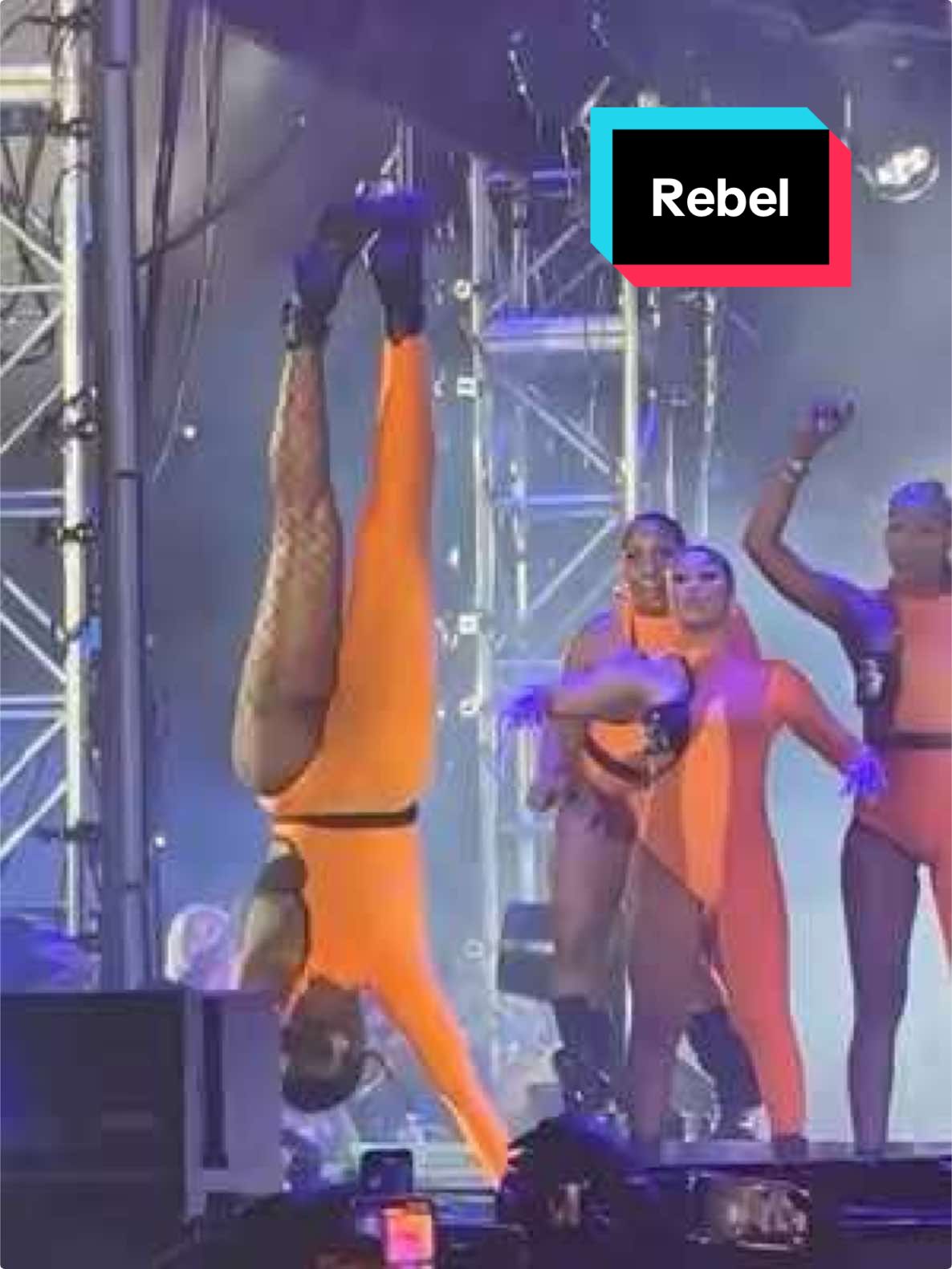 THEE BEST 🤩 #viral #tiktokviral #freedomstreet #fypシ #fyp #vybzkartel #jamaicatiktok #rebeldancer @REBELTHISREBELTHAT 