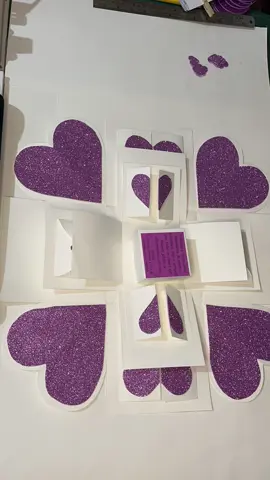 💜 essa caixa perfeita 💜  #amor #carinho #caixaexplosiva #namorado #namorada #presente 