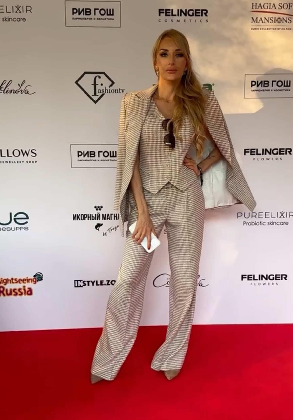 Готова‼️ при  условии ⬇️ Что все, что я вам расскажу 13-14 января - вы сразу внедрите и получите результаты. Не приходите ко мне, если не готовы ДЕЙСТВОВАТЬ.