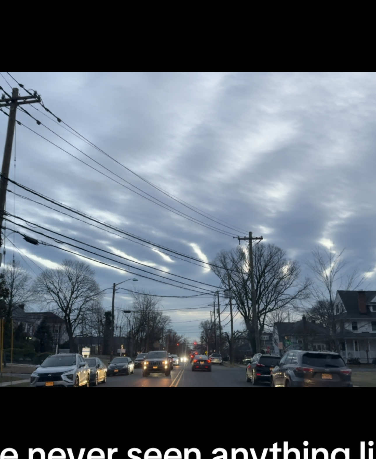 There’s so much strange stuff going on in the US right now!  What is with these clouds today? Looks like somebody slashed through them! #weather #mystery #anomaly #drones #newjersey #freaky #aliens 