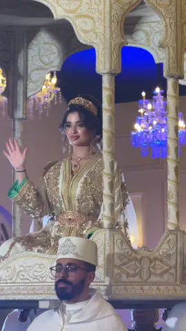 بزز  يبغيني  ؟ #fyp #foryou #tiktok #viral 