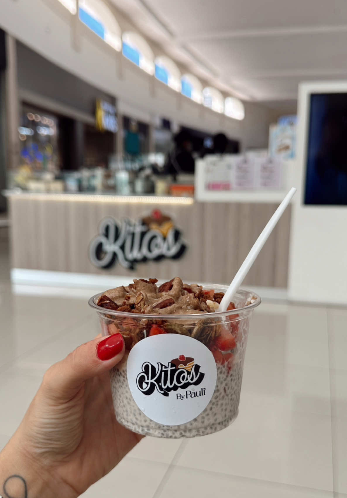 NO puedo ir al mall sin comerme uno!!! Pruébenlo y me cuentan! 🍯🍓 #paratihn #honduras🇭🇳 #tegucigalpa #honduras #hondureños 