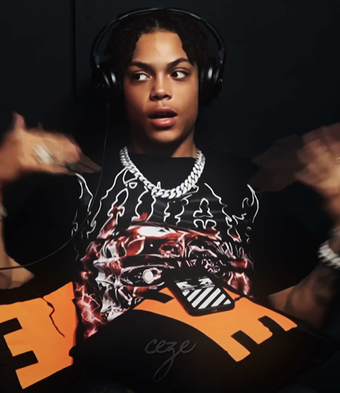 #SUGARHILLDDOT — since they were singing this song why not edit to it. the interviewer was amazinggg // #fyp #foryoupage #foryoupage #velocity #blowup #edit #youngartist #fakebody #xyzabc #blowup? #sugarhillddotedit #ddotedit #tupac #tupacshakur #biggie #biggiesmalls @user68733658227 