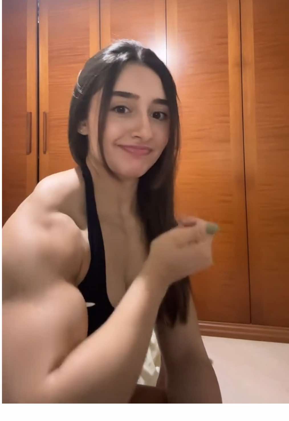 Que braço é esse 🫦 #gym #treino #fypp #gymgirl #biscoito #ratodeacademia 