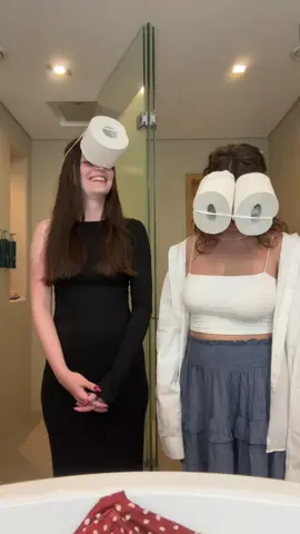 #friends #trend  #friendship #funny #lustig #fyp #fyy #fürdichseiteシ #foryoupage #goviral #viraltiktok #fy #vi #f #bf #funnyy #oldtrend #fail #minions 