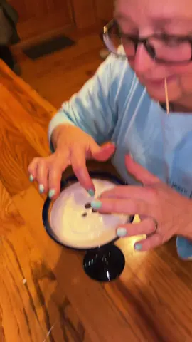 The queen of martinis 👑