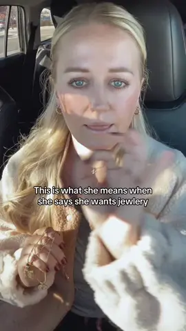 This necklace stack is so cute and would make a perfect Valentines Day gift! #ValentinesDay #valentinesdaygift #valentinesdaygiftideas #giftideasforher #giftsforher #valentinesday2025 #goldjewelry #goldjewelryaesthetic #goldnecklace 