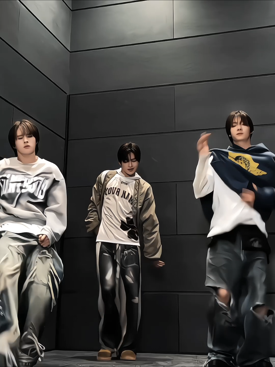 TRIPLE KILL🔥 #tws #kyungmin #jihoon #youngjae #fyp #foryou #kpopfyp #247withus #viral #fypシ゚ #투어스 