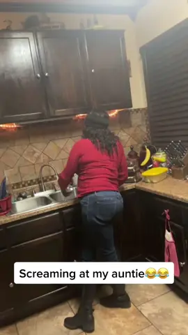 🤣🤣🤣 #funny #funnyprank #funnyvideos #pranks #scareprank #funnyreaction #trynottolaugh #haha #lol #fyp 