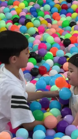 เอ็นดูวววว์พี่พายุ น้องเกลตัวเล็กนิดเดียว #สายฟ้าพายุ  #เอบิเกล  #TheIconicchildrensplayground202