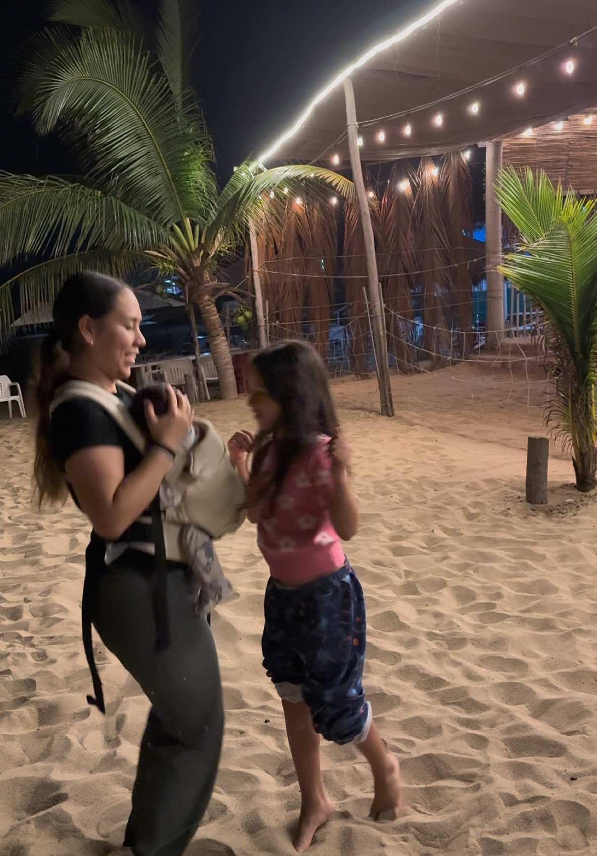 Las niñas querían hacer este trend 🥰 #momlife 
