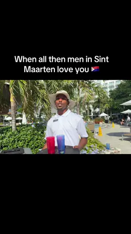 When literally all the men in Sint Maarten love you I gotta start getting moments like this on camera 🇸🇽 #sintmaarten 