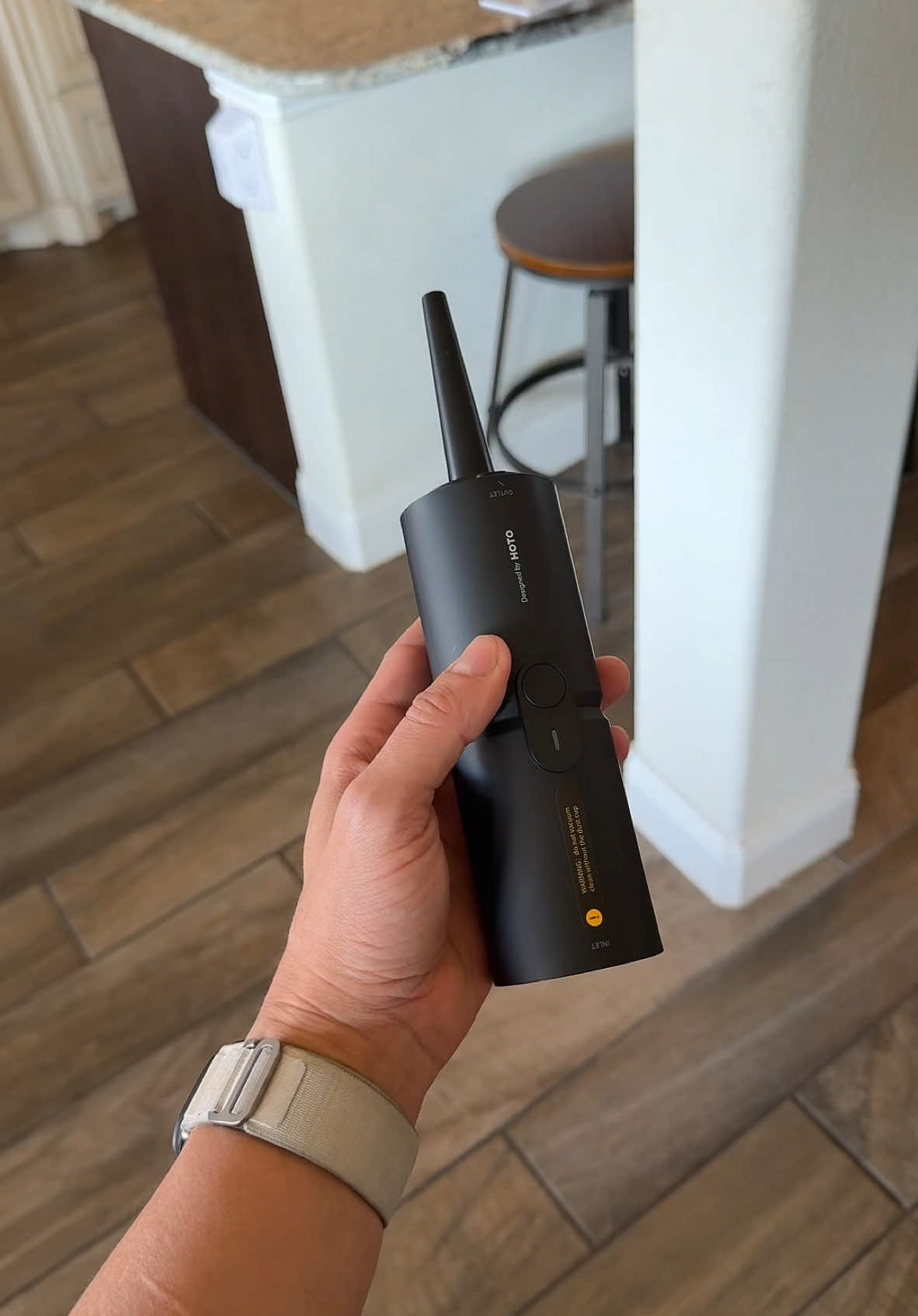 This is the new #HOTOAirCapsule and it’s just awesome! Must see! #compressedair @HotoStore #kahlaDeals #Kahlatalk #Kahlatech #TTSDelightNow #TTSGiftGuide #MadeMyYear #TikTokShopYearEndSale #NewYearNewAura #ElectronicsWeek