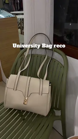 classy minimalist bag for women. Pwedeng pang school and office! #bagforwomen #universitybag #shoulderbag #mumubag 