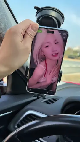 #Pemegang telefon bimbit kereta#Pemegang telefon#Pemegang telefon bimbit cawan sedutan kereta#Barangan kereta#Bekalan Kereta#tiktok #fyp #goodthing #foryou HOTOP 360° Rotatable Car Phone
