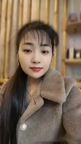 Qua spa làm đẹp đón tết thôi các chế ơi. 😊😊😊