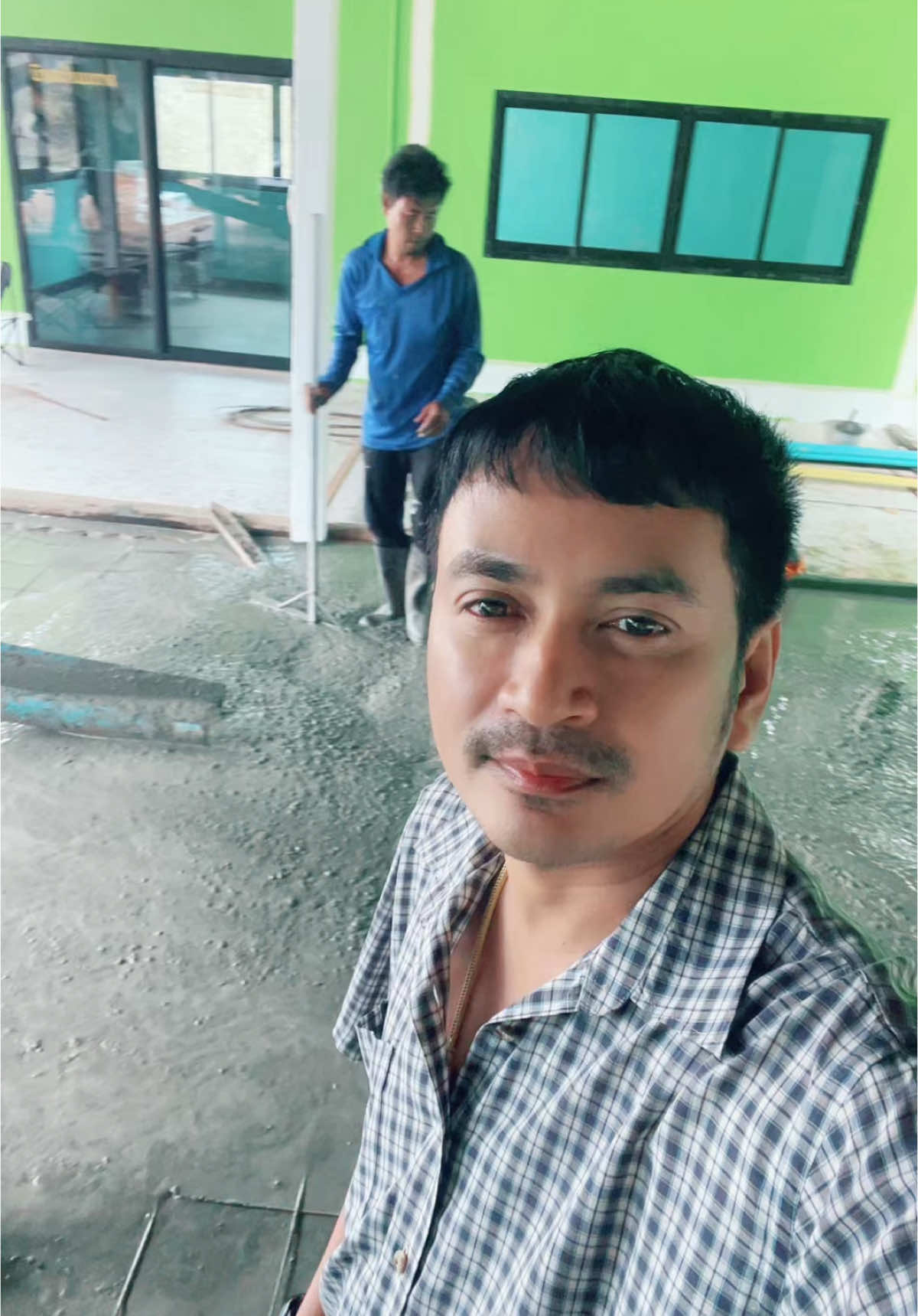 #ความหวังของครอบครัว #โกบึ้ง #โกบึ้งลานแก้วมณี #ลานแก้วมณี #บริษัทแก้วมณีค้าไม้ 