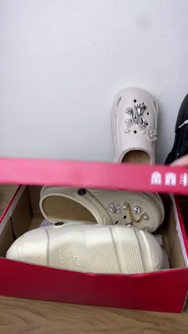 Sục chram đá sêu xinh hách dáng ôm chân gọn dáng#sụcxinh #depthoitrang #sucthoitrang #xuhuong #thinhhanh 