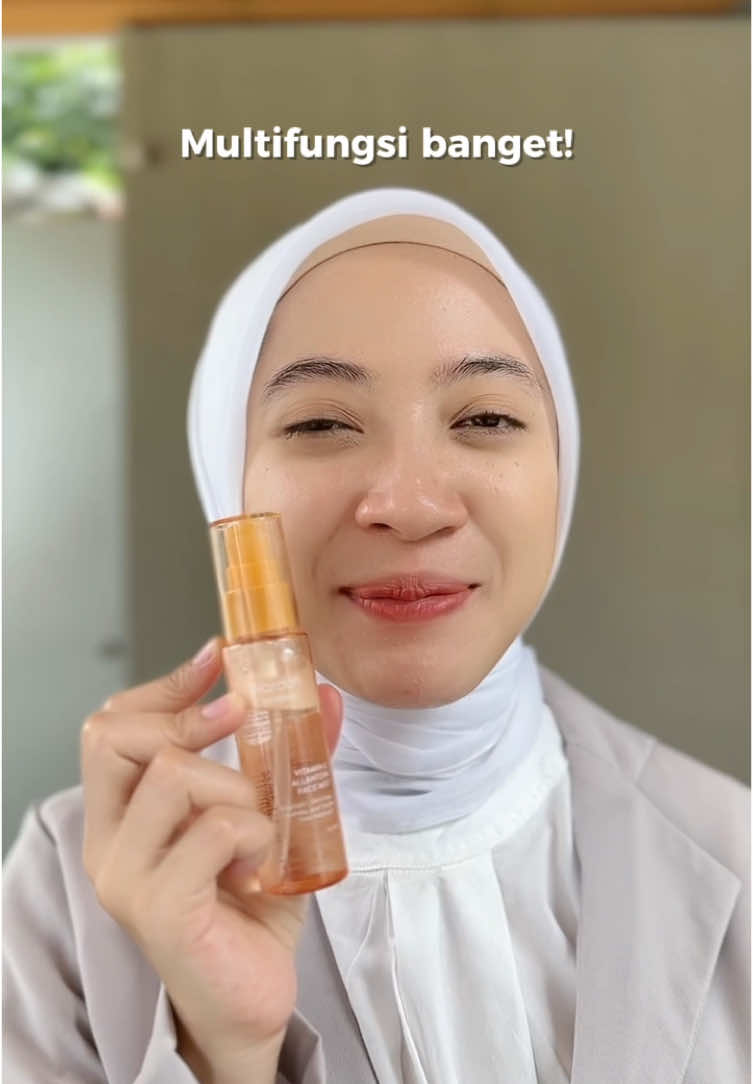 Get your healthy bright skin now! #WardahSkincare #WardahFaceMist #FaceMistWardah #WardahCDefense
