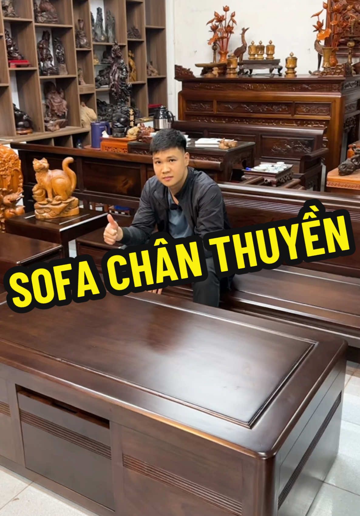 Dạo gần đây nhiều khách yêu cầu sơn màu óc chó quá - Sofa hương đá chân thuyền #dogotinhsau #sofa #sofagohuongda #sofachanthuyen 