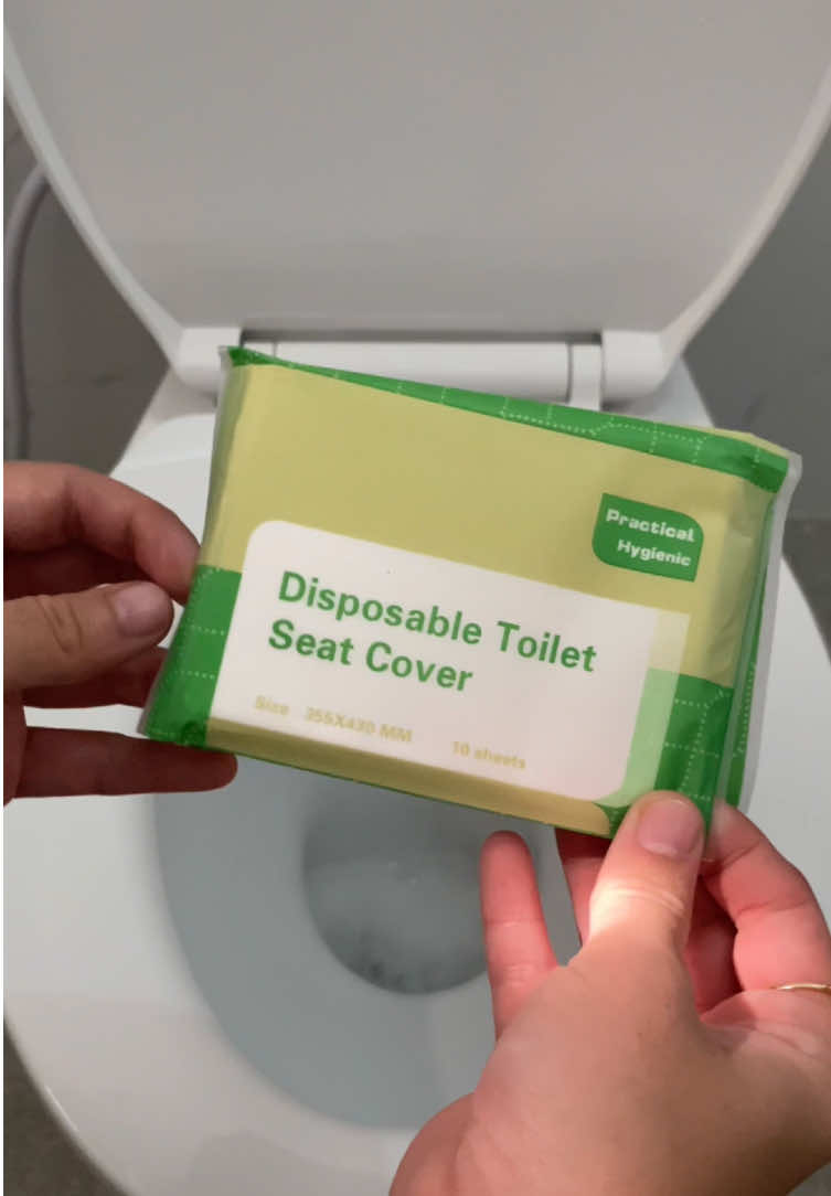 jangan sembarangan nemplok di tolet umum ya dear😭🫵🏻 #coverseattoilet 