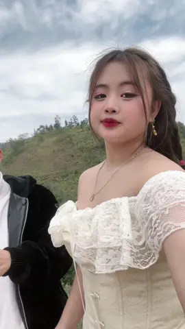 Nay dua lại jk an cuoi nè 🥰@Thêm Hà Giang 
