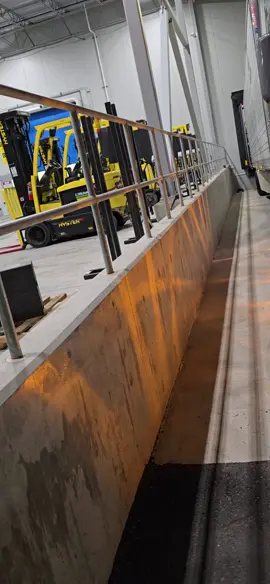 Puro H.T #heristruckin  #peterbilt579  #777  #santamariacalifornia✌️  #trokerosperrones  #traileros_de_la_57  #trailerosmexicanos🇲🇽💯😎  #Viral 