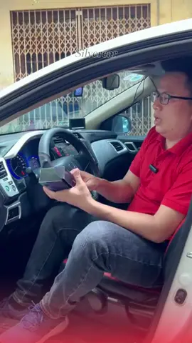 Bộ HUD M21 hiển thị tốc độ hắt lên kính lái, có cảnh báo tốc độ tối đa theo vietmap, lắp đặt cực đơn giản, cắm cổng OBD2 hoặc USB đều được.#xuhuong#dochoixehoi#phukienoto #hudm21 #xehoi