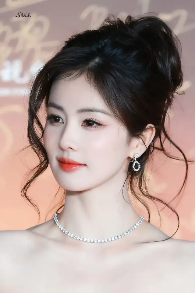 Bạch Lộc nay bị gì ấy huhu #bạchlộc #bachloc #bailu #白鹿 #hoai92🦌 #xuhuong #tiktok #fypシ #foryou #viral #vacaiket #nhanvatchinh #bacthuong #bachnguyetphantinh #lythanhnguyet #hanhmonhuuho #lamgiangtien #lyboinghi #bachthuoc #baishuo  #HaPhuongHoa  #MoonlightMystique 