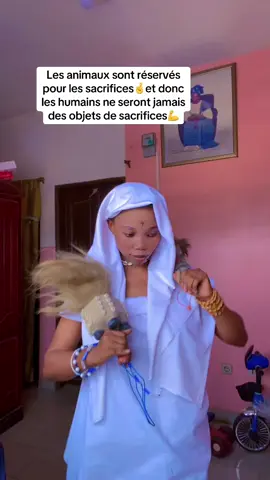 Les animaux sont réservés pour les sacrifices🤞et donc les humains ne seront jamais des objets de sacrifices💪#vodounbeninculture🇧🇯🇧🇯🇧🇯 #vodoun #pourtoi #vodoundays #fylpシviralシ 
