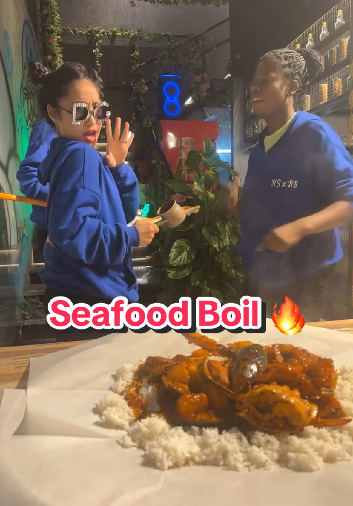 Seafood Boil 🦐🦑🦀🦞🐙 #Foodspotdubai #bellybumprestaurant #fyp #wheretoeatdubai #dxb #Jumeirah #dubai #foodforyou #دبي #WhereToEat #اكسبلور #uae #seafood #dubai🇦🇪 #seafooddubai #dxb_uae_dubai #dubailife #dubai_dxb_uae #seafoodboil #cajun 
