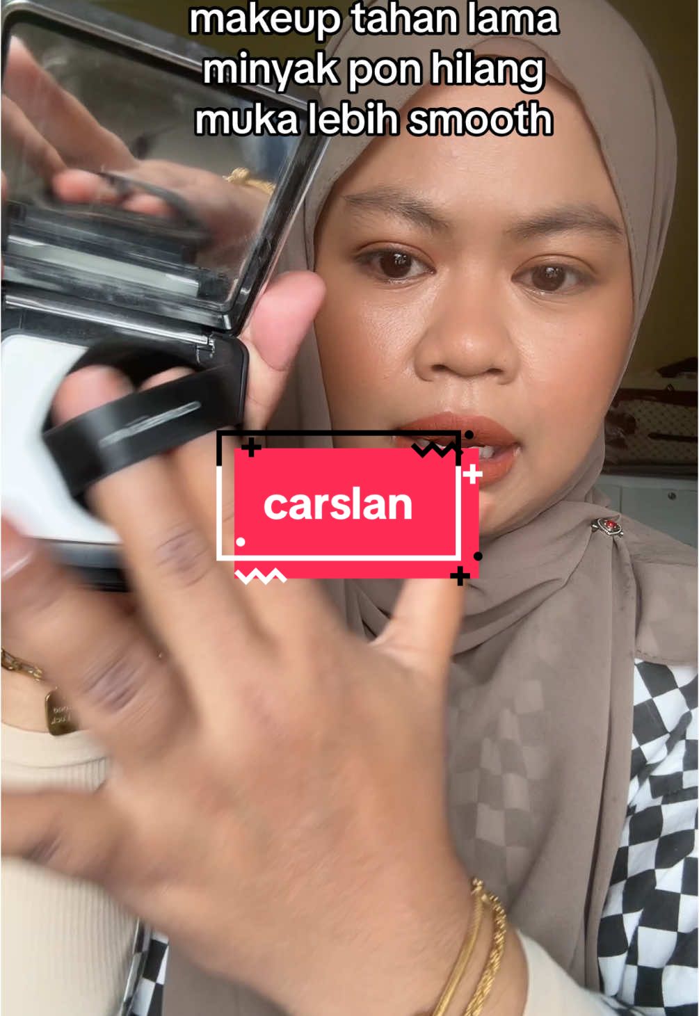 i memang tak berapa suka setting spray,mmg pakai carslan ni baru function#carslan#makeuptahanlama  #mukaberminyak