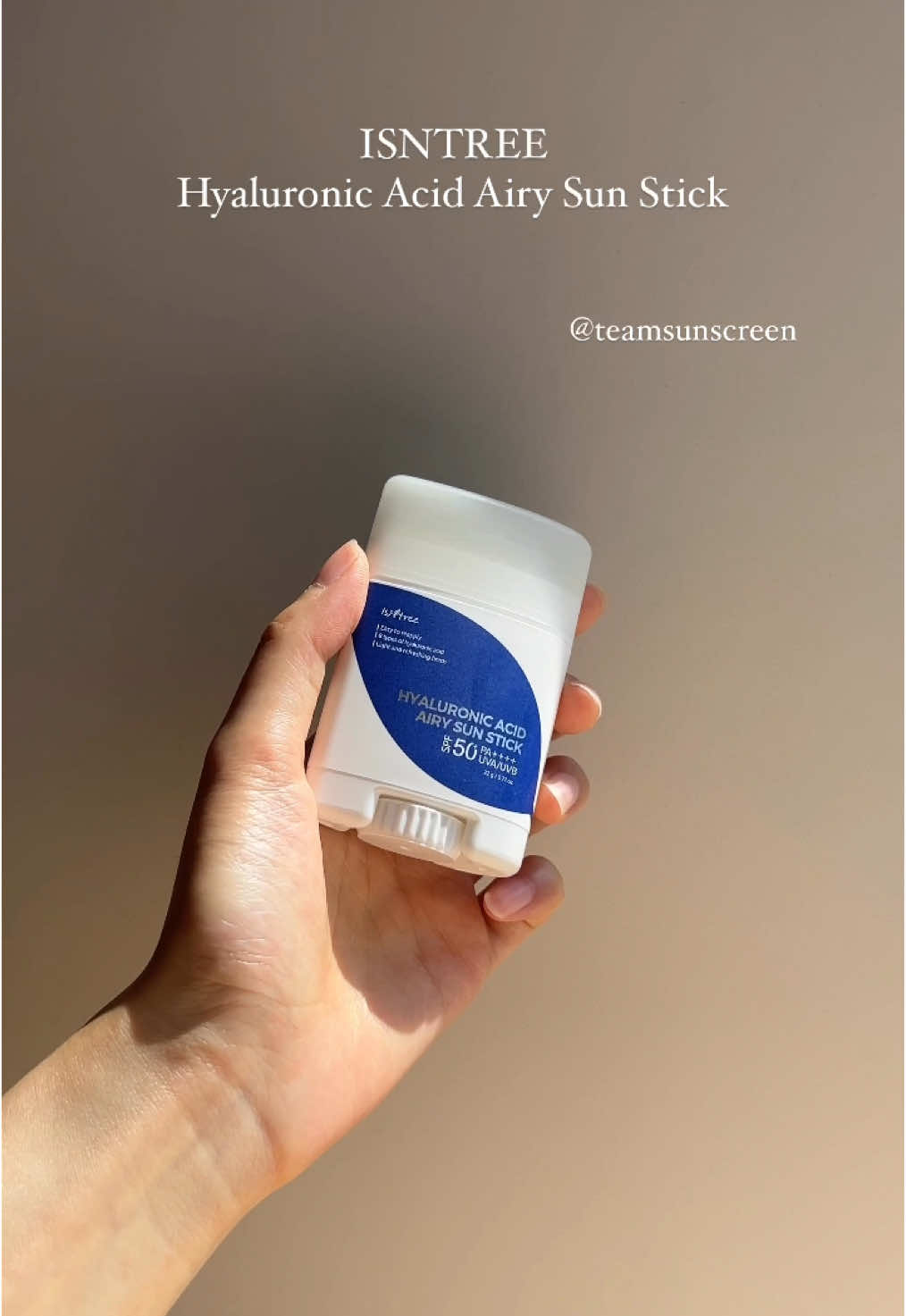 ISNTREE HYALURONIC ACID AIRY SUN STICK SUNSCREEN REVIEW #spf #sunstick #sunscreenreview #kbeauty @isntree 