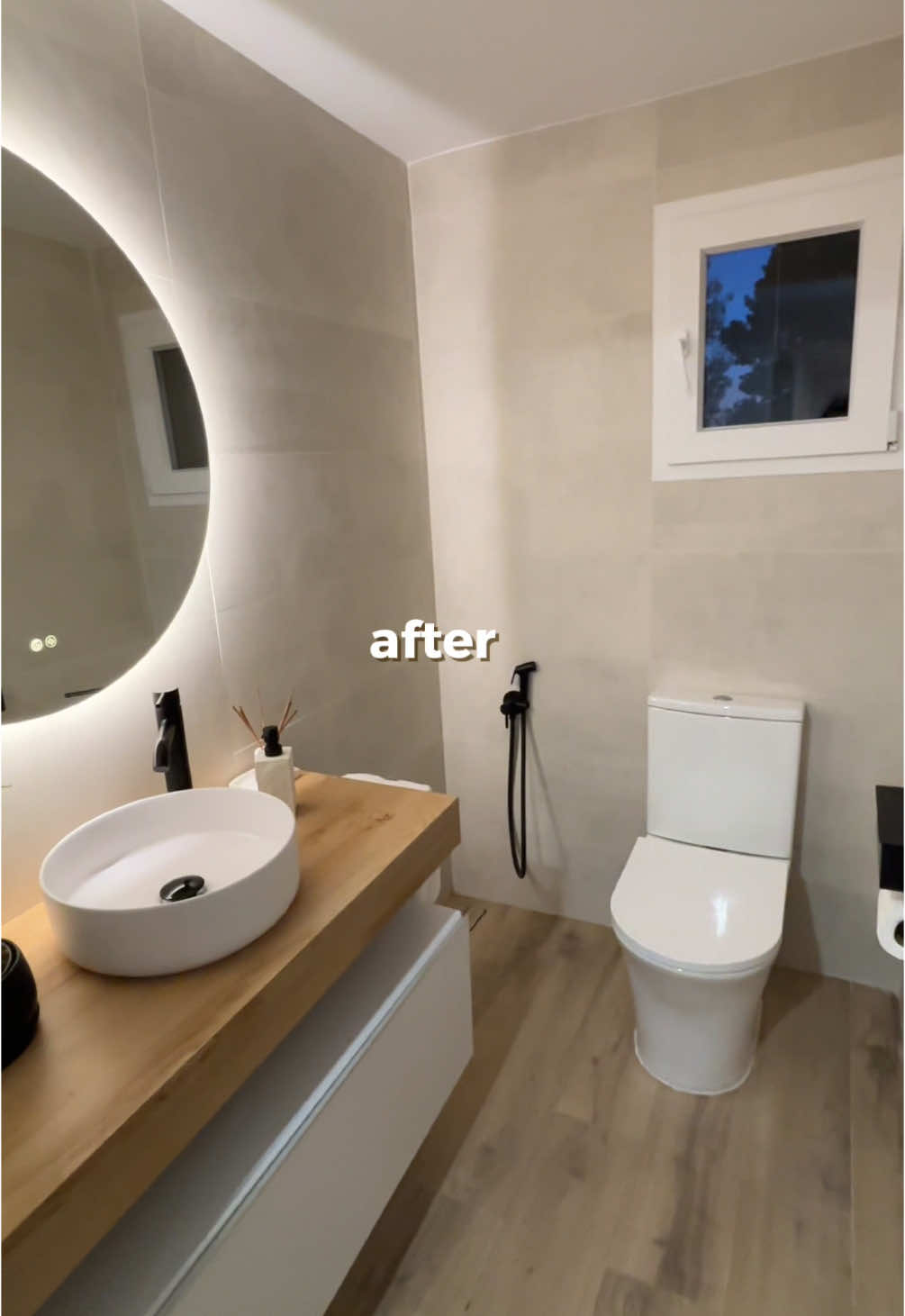 Y tras mucho esfuerzo... así ha quedado nuestro bañito ☺️ ¿qué os parece? #antesydespues #beforeandafter #reforma #house #remodelacion #obra #baño #badbunnypr #unabrazo 