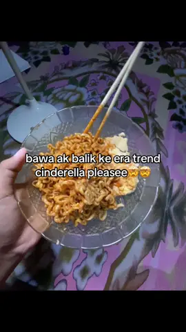 CINDERELLA PUN TIBAA