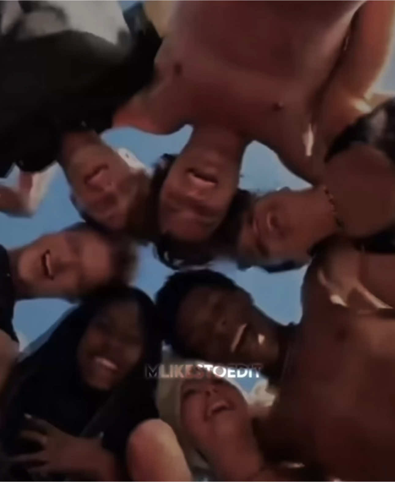 From family to fallout—love lost, bonds broken, and nothing hits harder than seeing strangers in people you once called home 😢 #obx #outerbanks #johnb #sarahcameron #jarah #foryoupage❤️❤️ #chaselyn #madelynclineedit #madelyncline #chasestokes #fyp #couple #drewstarkey #drewstarkeyedit #madisonbailey #rudypankow #jiara #jiaraedit #jd #carlaciagrant #obxedit #familia 