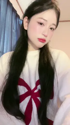 Cục mụn không còn chỗ nào duyên hơn nữa 🙉🙉#fypシ゚viral #fyp #xuhuong 