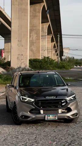 จอดไม่ได้ขับ ออกมาสู้แดดหน่อย 🌈🔥 #นครศรีชุมพร #ทุเรียนละแมชุมพร 