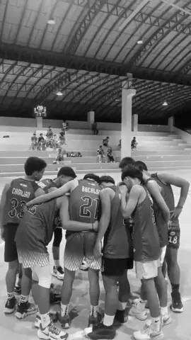 pray before we play☝️#fy #fyp #basketball #pray 