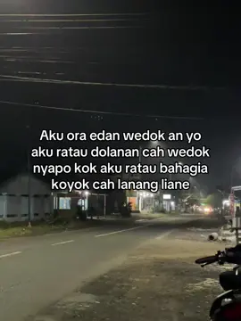 Opo aku elek ngene yo cah wedok seng tau ro aku ratau bersyukur #sadvibes🥀 #foryoupage #fypviralシ #masukberandafyp #katakatasad #galaubrutal 