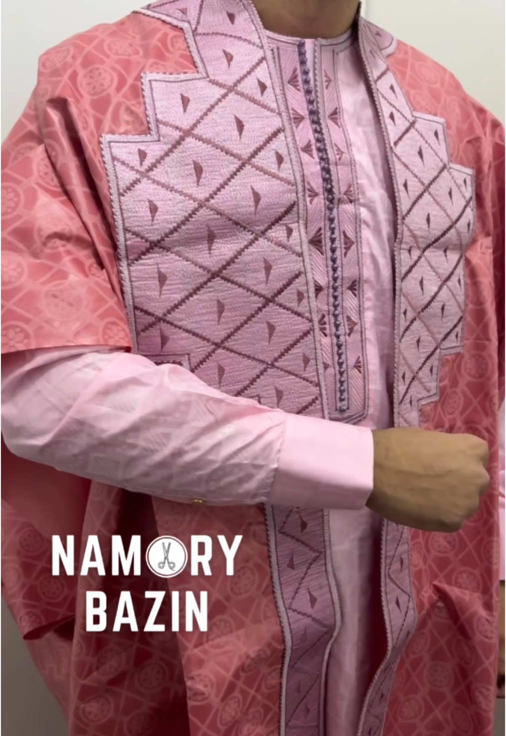 Modèle Bazin Gilet rose 2 tons 💫 #namorybazin #westaf #bazinhomme #modelbazin #bazinrose #bazin14pieces #bazin14piece