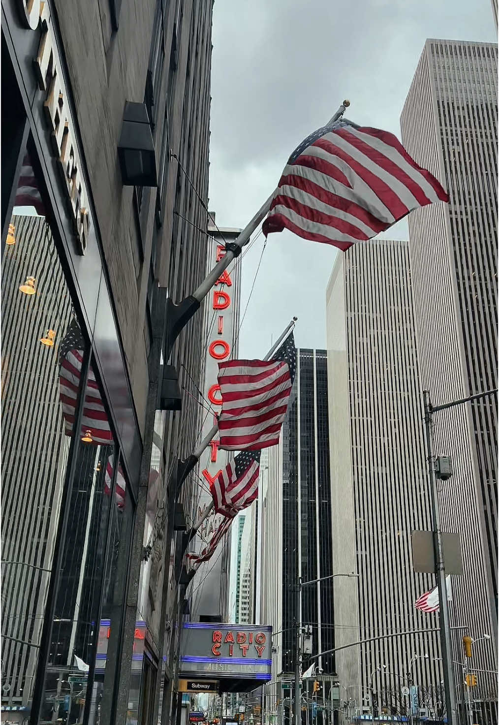 Thank you everyone for liking my videos and following me.  It looks like Tiktok may be banned in US soon. If you enjoy my videos of NYC and travel, you can follow me on instagram where I post same or similar contents. Thank you so much for your support 🙏🏽🙏🏽 #newyork #nyc #newyorkcity #rain #citythatneversleeps #cityofdreams #manhattan #radiocitymusichall #fifthavenue #architecture #architectureofnewyorkcity #city #cityscape #travel #tiktokban #fyp 