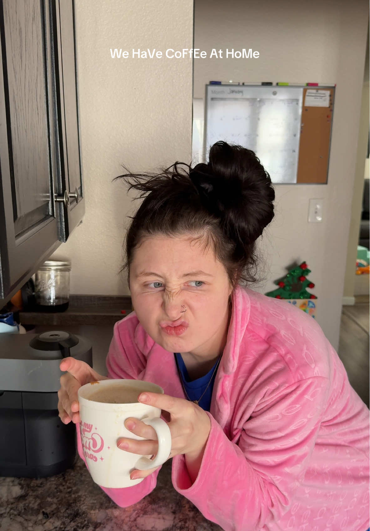 Happy Saturday to those who got coffee  #creatorsearchinsights #MomsofTikTok #momlife #coffee #funny 