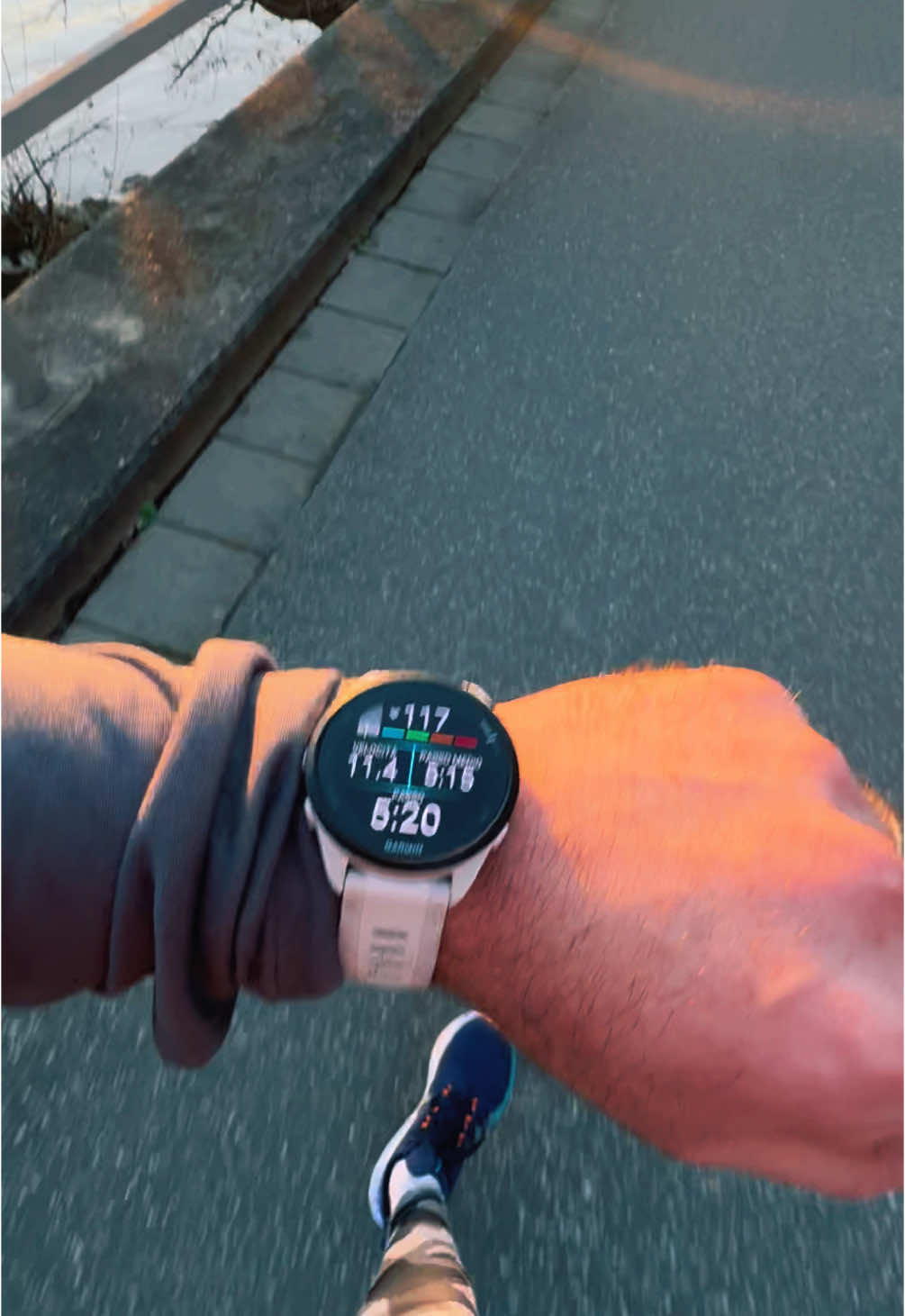 #koblenz #foryou #viral #Running #motivation #marathon #training #winter#solo 🦍👁️