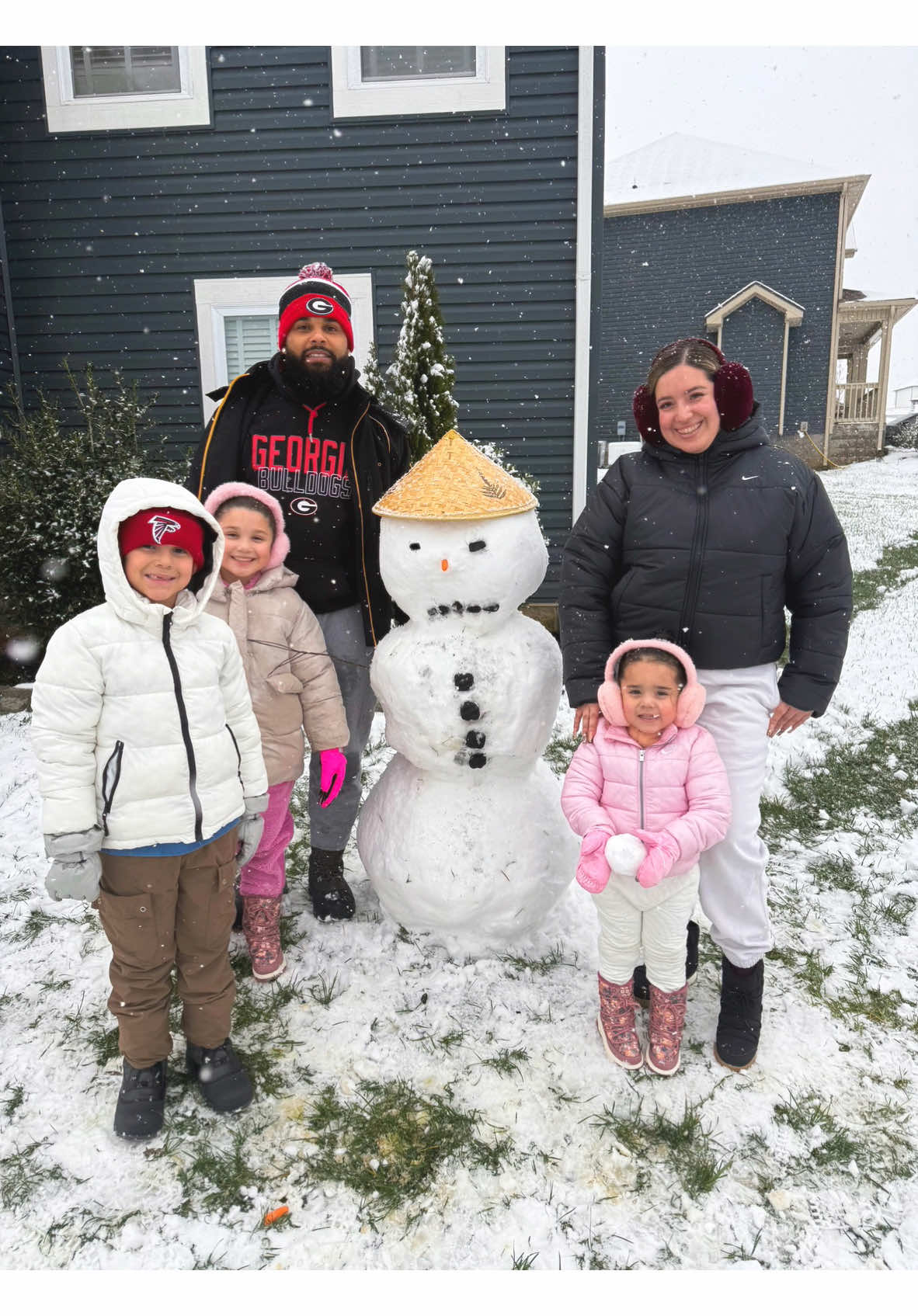 We had such a blast 🥹😍🩵❄️ #snowdays #FamilyFun #tennesseecheck #snowman #vlogs #fyp 